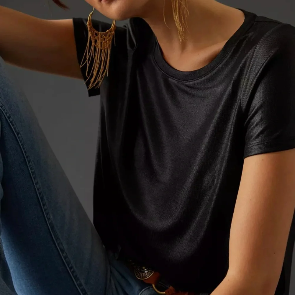 🔥 BUNDLE: Anthropologie- Porridge Shine Glam Tee in Black + Gold - Picture 2 of 6